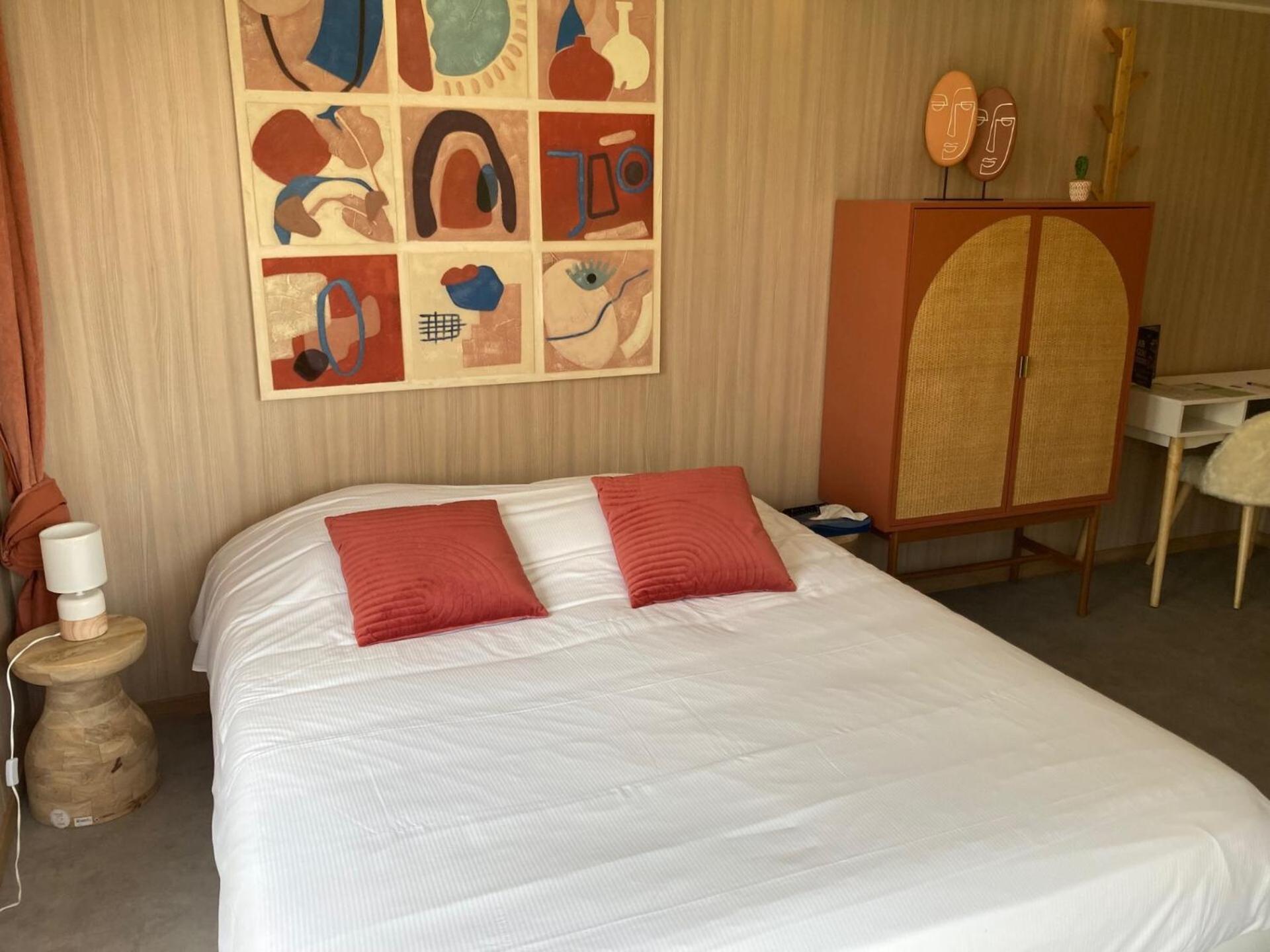 Hotel Des Argousiers Амблетез Номер фото
